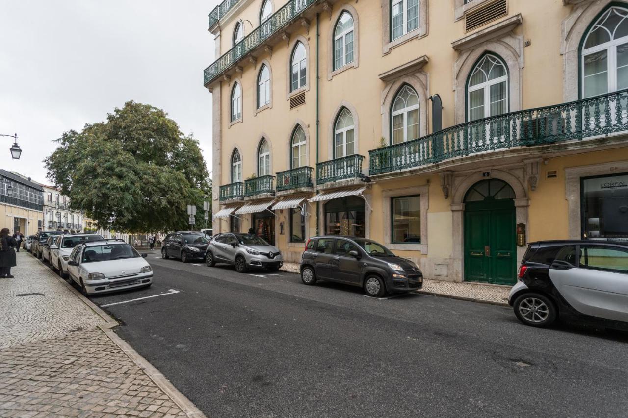 Living Chiado Apartment Lisbon Bagian luar foto